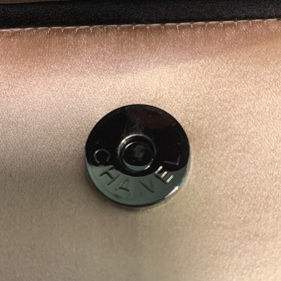 NWT RARE CHANEL 💕 Sakura Silk Ballerina Bag Pink Clutch Black Bow 🎀 Satin - Picture 8 of 16